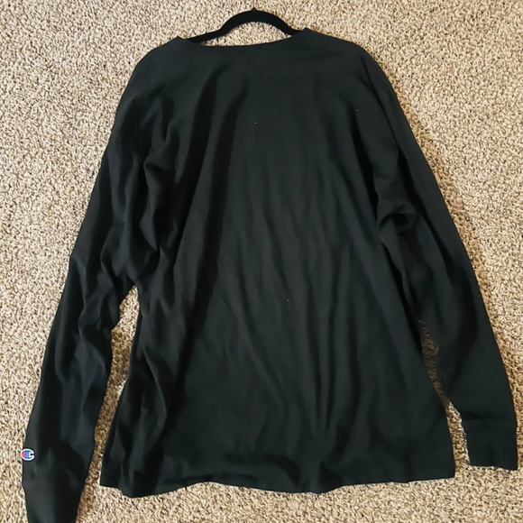 Champion Long sleeve🔥 - Picture 3 of 3
